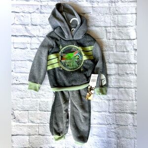 Star Wars boy sweat set NWT 3T